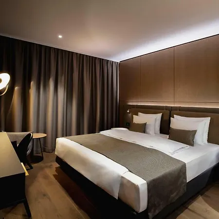 Hotel Meilenstein 4*